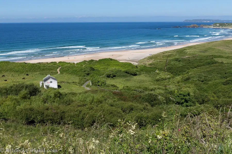 Blick über die White Park Bay